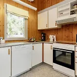 6 Person In Gedser-by Traum